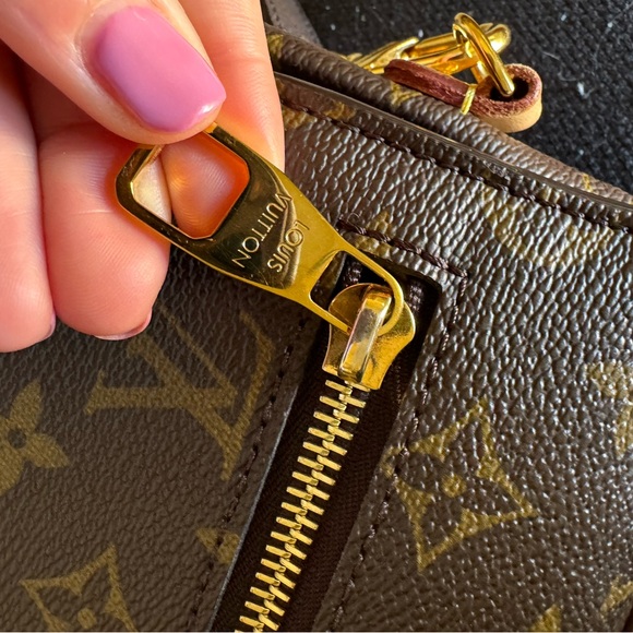 Louis Vuitton Pochette Métis - Picture 7 of 17